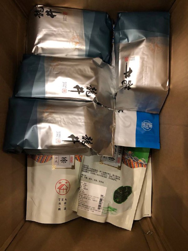Сегодня разгружаем поставку со свежими чаями из Китая 🇨🇳📦📦📦 — фото 3