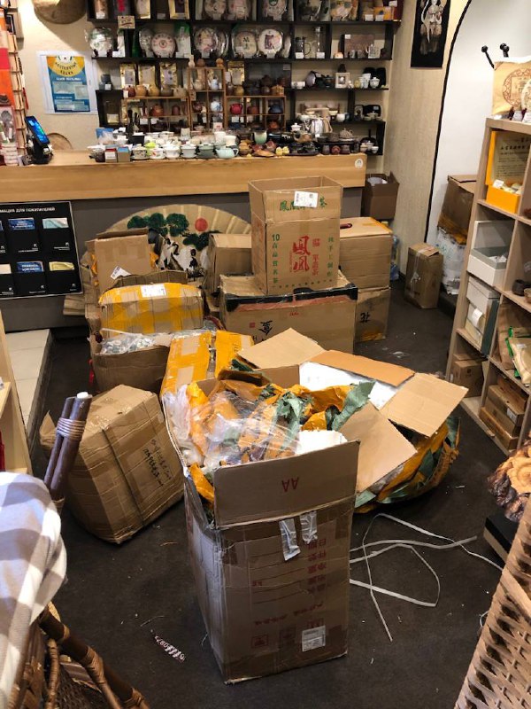Сегодня разгружаем поставку со свежими чаями из Китая 🇨🇳📦📦📦 — фото 9